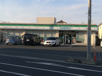 鈴木邸戸建貸家(ファミリーマート上尾平塚店)