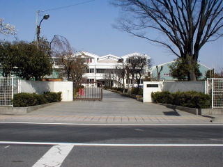 鴨川戸建て(桶川市立桶川中学校)