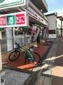 ドゥ・フローラ(セブンイレブン鴻巣駅西口店)