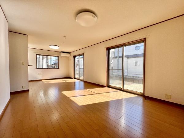 かすみがうら市稲吉東1丁目　戸建住宅