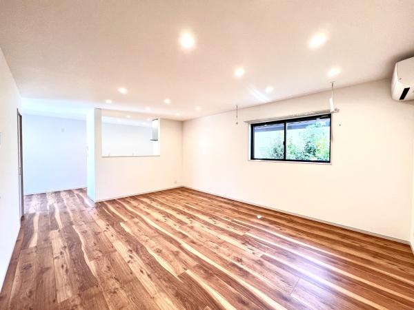 牛久市南7丁目　新築戸建