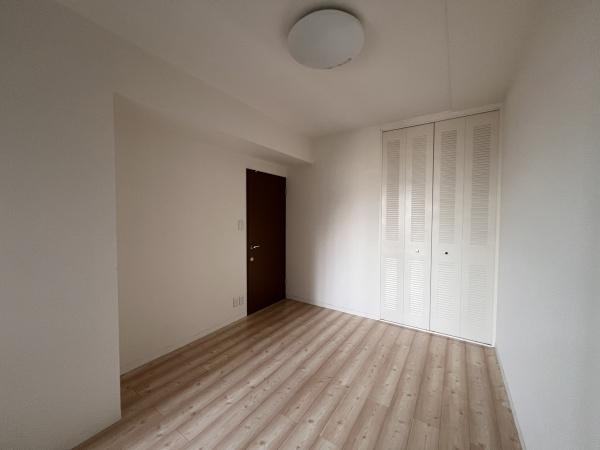 エス・バイ・エルマンション土浦(洋室)