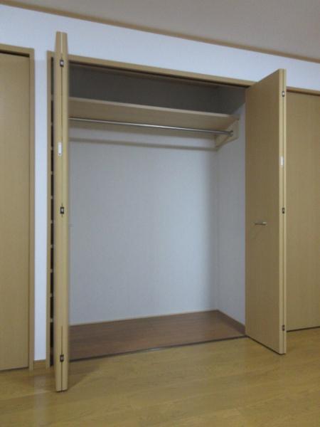 吉澤電工ビル