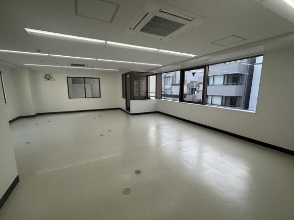 TOHOビル