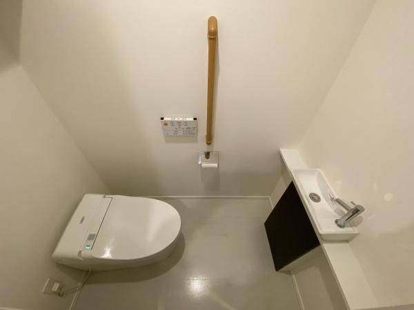 GLOBALFRONTTOWER