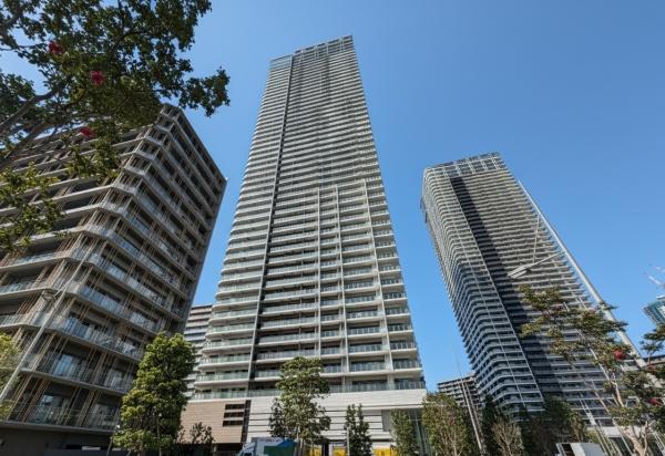 HARUMIFLAGPARKVILLAGE　T棟