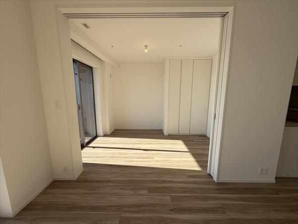 HARUMIFLAGPARKVILLAGE　T棟