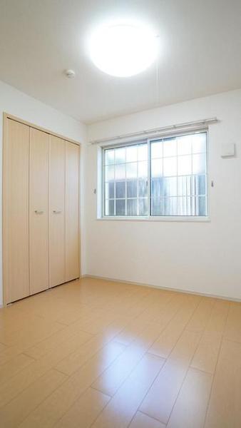 鎌ケ谷市東道野辺５丁目のアパート