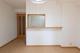 鎌ケ谷市南初富５丁目のマンション