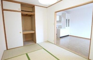 船橋市習志野台４丁目のハイツ