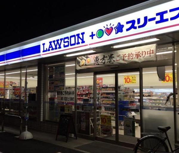 鎌ケ谷市富岡１丁目のアパート(ローソン・スリーエフ鎌ヶ谷道野辺店)