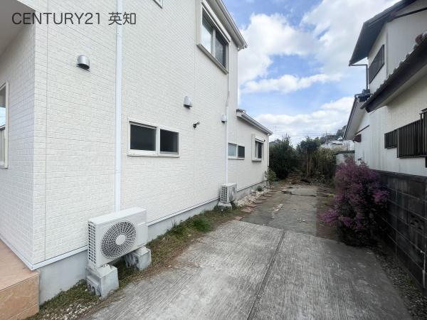 大網白里市富田の貸家