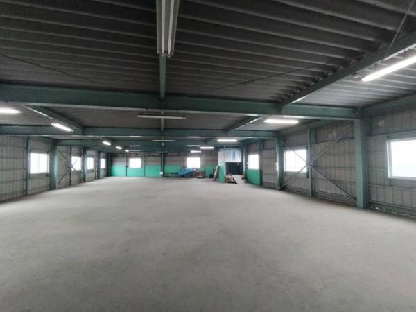 千葉市若葉区若松町の倉庫