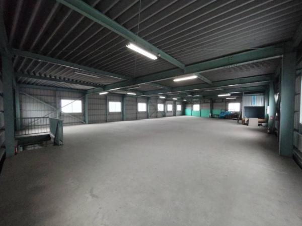 千葉市若葉区若松町の倉庫