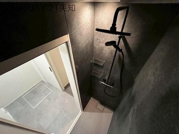 千葉市中央区葛城１丁目のアパート
