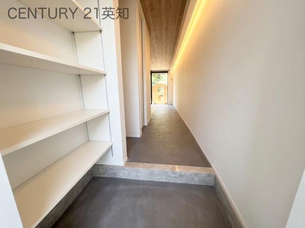 千葉市中央区葛城１丁目のアパート