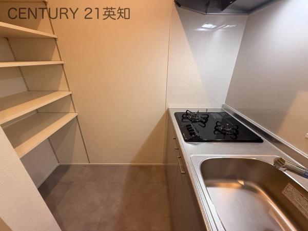 千葉市中央区葛城１丁目のアパート