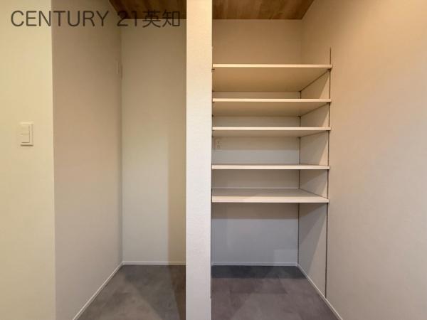 千葉市中央区葛城１丁目のアパート