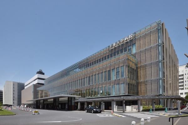 千葉市中央区葛城１丁目のアパート(千葉大学医学部附属病院)