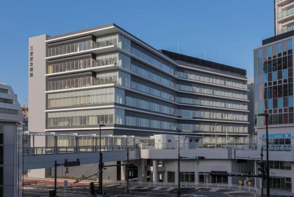 千葉市中央区新千葉２丁目のマンション(医療法人緑栄会三愛記念病院)