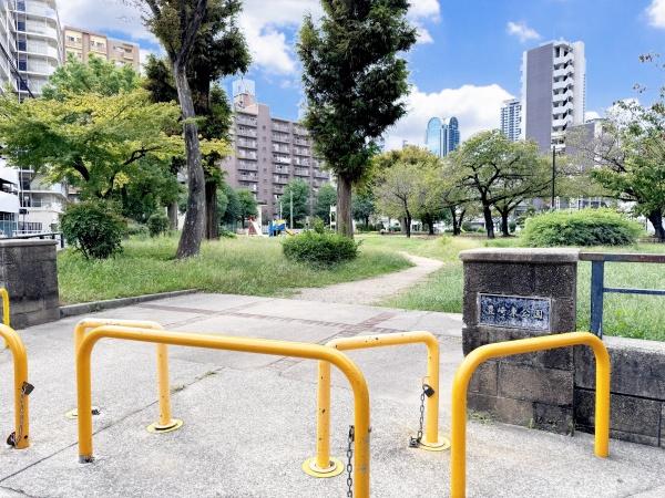 ネバーランド北梅田(豊崎東公園)