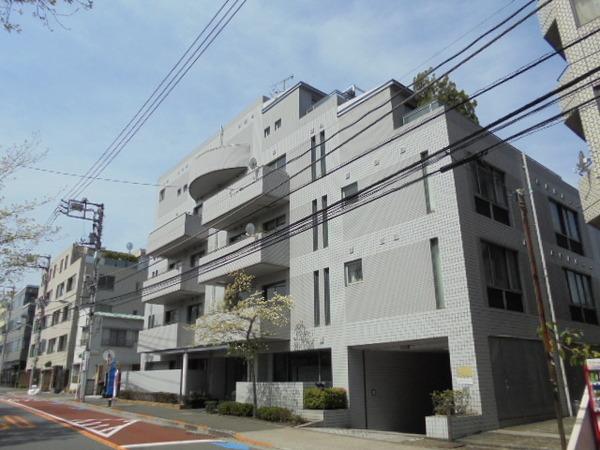 港区三田４丁目のマンション