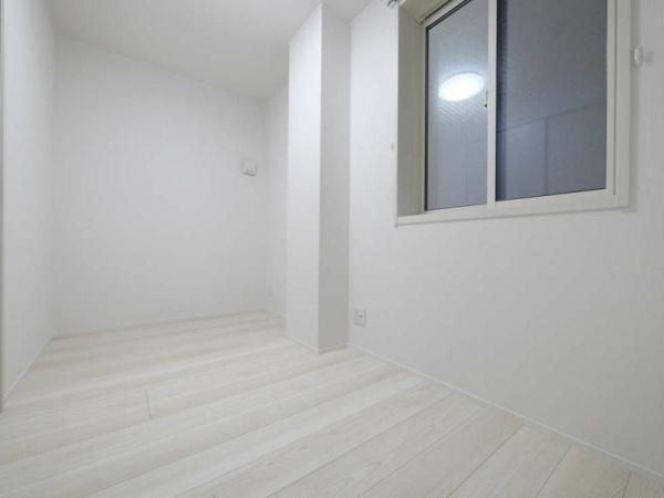 Ｃｈａｔａｉｇｎｅ　Ｆｏｒｅｔ　Ｏｔｅｍａｃｈｉ