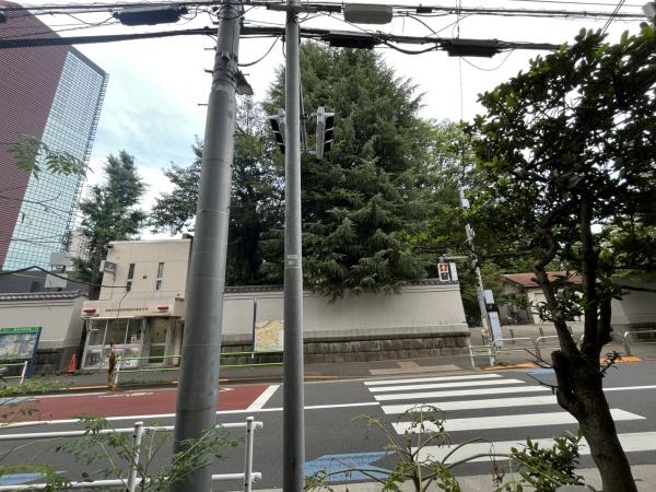 シャレ―コート三田
