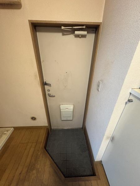 大井モモ・スクラムホームズ