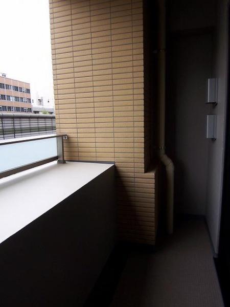 イニシアイオ西麻布(バルコニー)