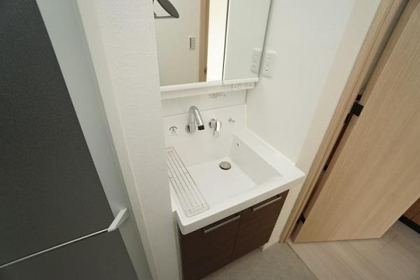 モアリッシェル代官山青葉台(洗面台・洗面所)