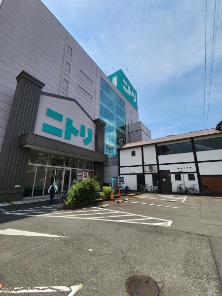 ラフィスタ下丸子(ニトリ横浜鶴見店)