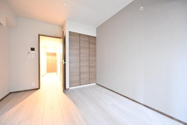 ＧＲＡＮＳＩＴＥ　ＮＡＫＡＭＥＧＵＲＯ