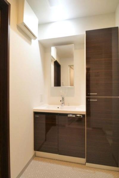 ＧＥＮＯＶＩＡ東神田ｇｒｅｅｎ　Vｅｉｌ