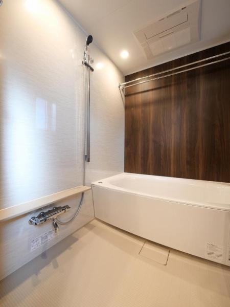 レ・ジェイドクロス千代田神保町