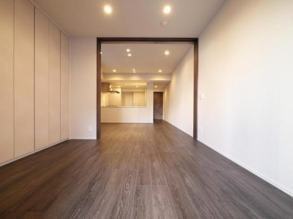 レ・ジェイドクロス千代田神保町