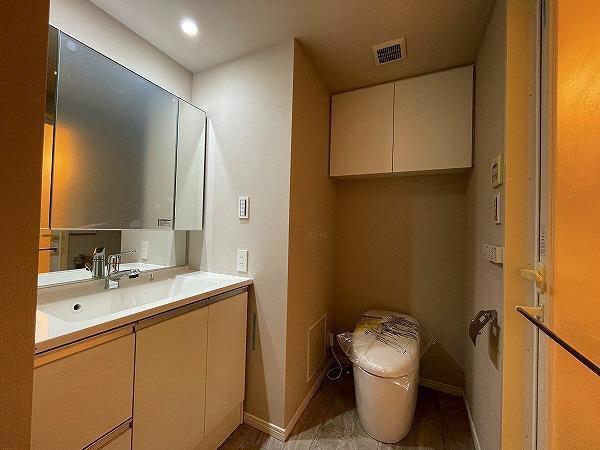 六本木デュープレックスエムズ