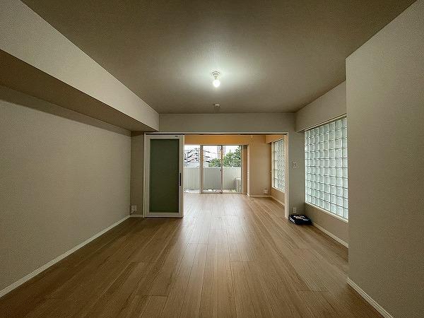 六本木デュープレックスエムズ