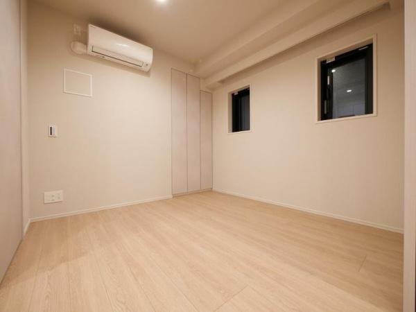 レ・ジェイドクロス千代田神保町