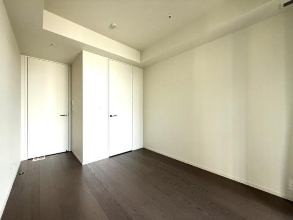 ＷＯＲＬＤ　ＴＯＷＥＲ　ＲＥＳＩＤＥＮＣＥ