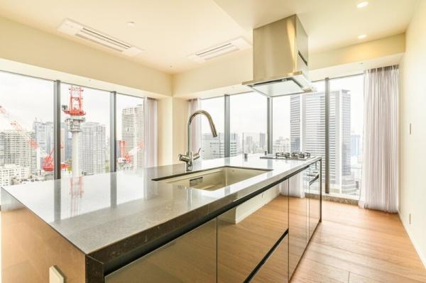 ＷＯＲＬＤ　ＴＯＷＥＲ　ＲＥＳＩＤＥＮＣＥ