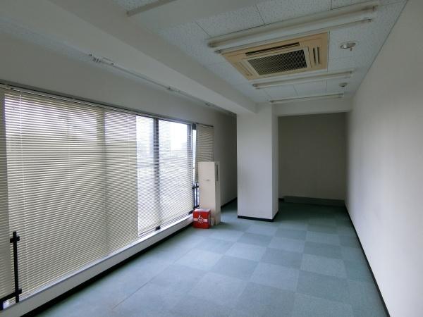 ＥＯＳビル３階