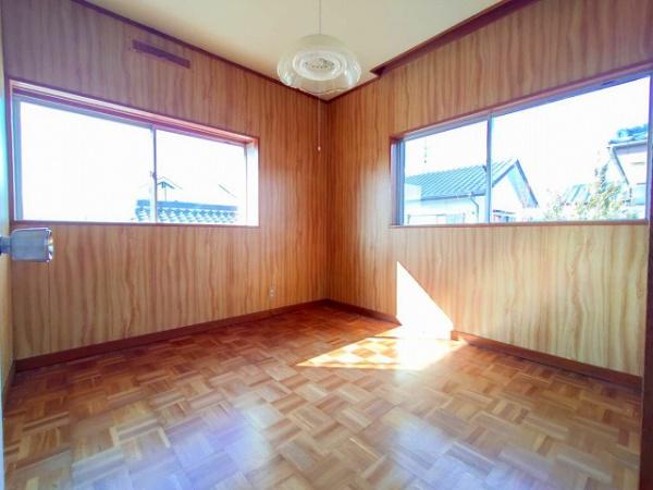 牛久市刈谷町5丁目　貸家