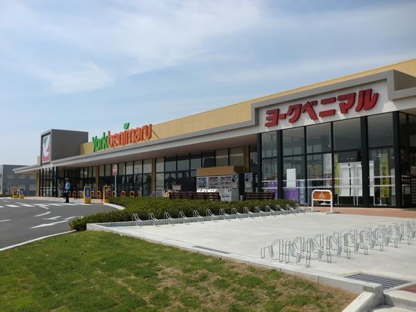 ＤＪひたち野2　　ロフト付全室南向き♪(ヨークベニマルひたち野うしく店)