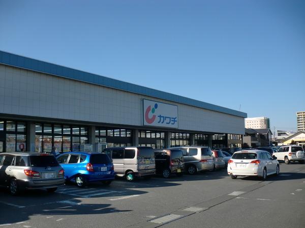 ＤＪひたち野2　　ロフト付全室南向き♪(カワチ薬品ひたち野牛久店)