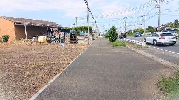 成田市多良貝の貸地