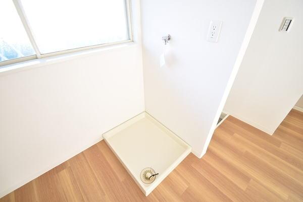 シャトル石山　A棟