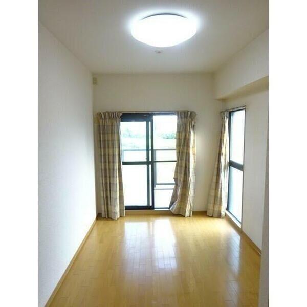 グローバル瀬田