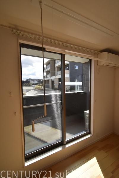 ウエストコミタリア1