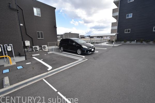 ウエストコミタリア1